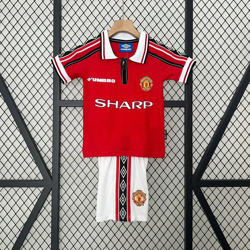 Kids Manchester United Home Kit 1999/2000 - Retro