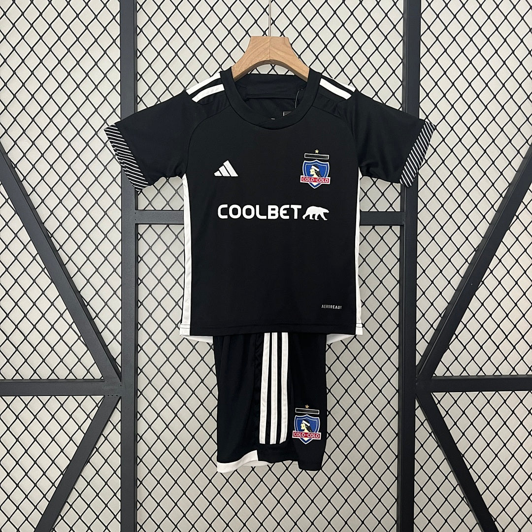 24/25 kids Colo Colo away